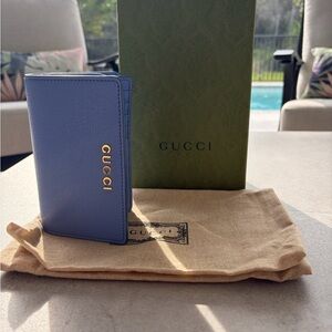 Gucci Script Zip Around Wallet NWOT